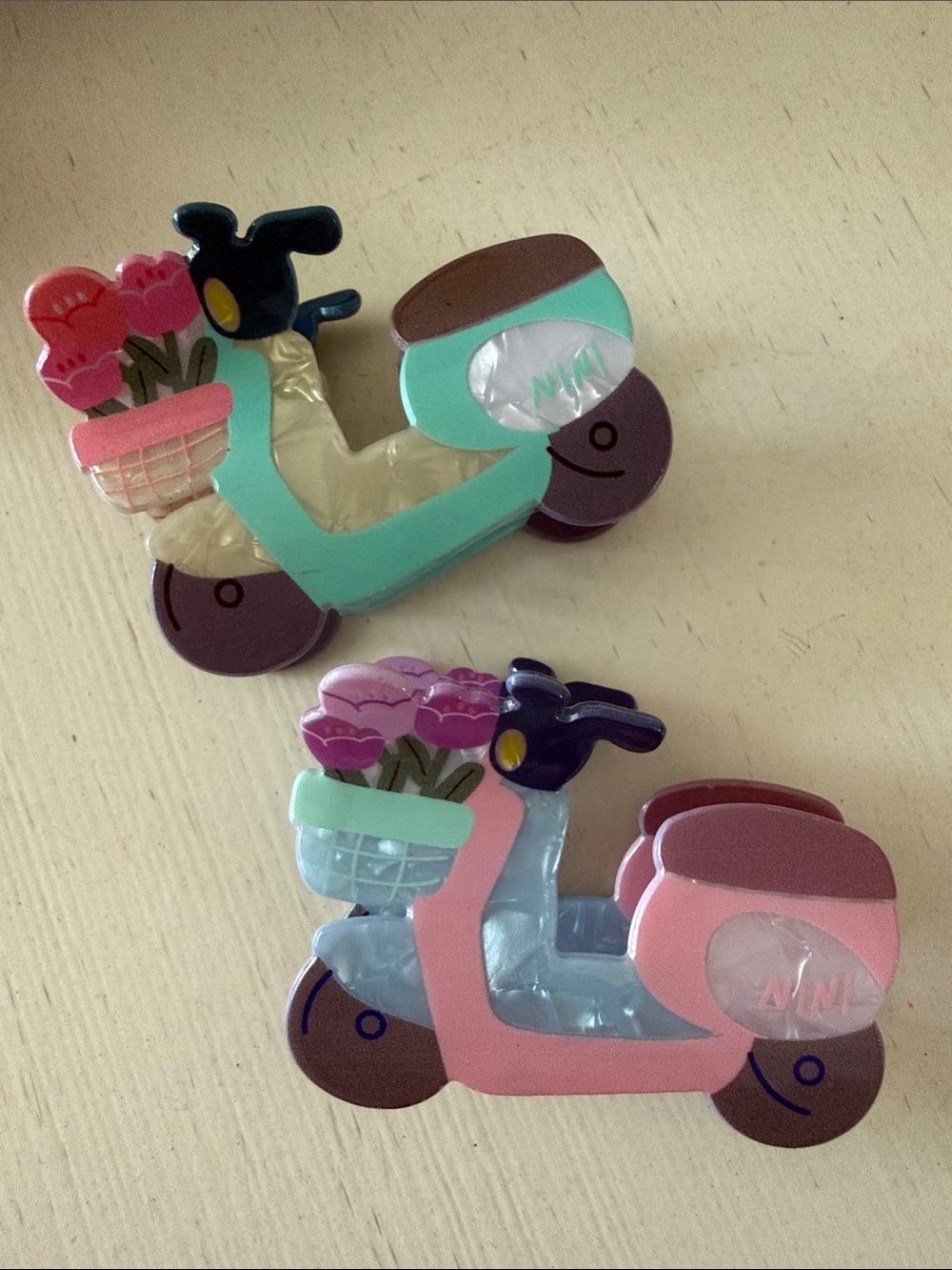 Vespa Scooter Hair Claw Clip
